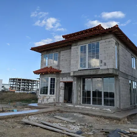 Casuta Cu Hamac Mamaia Villa